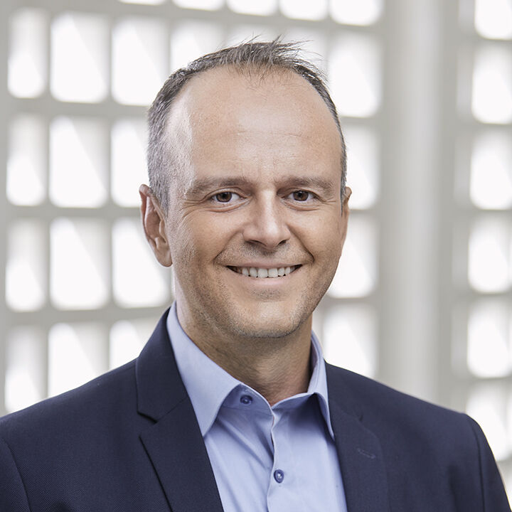 Andreas Lucco Senior Strategy Consultant